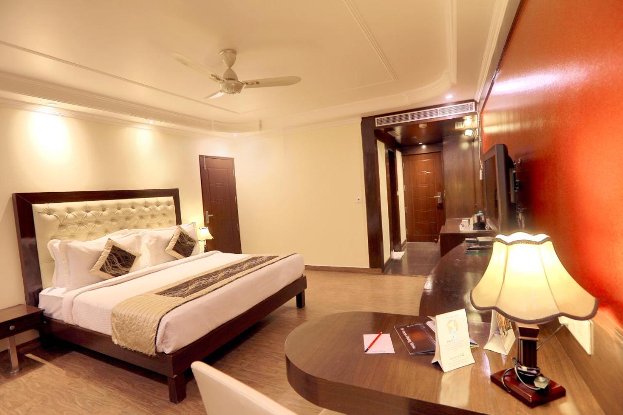 The Fern Residency Haridwar Hotel Exterior photo