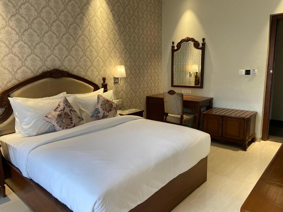 The Fern Residency Haridwar Hotel Exterior photo