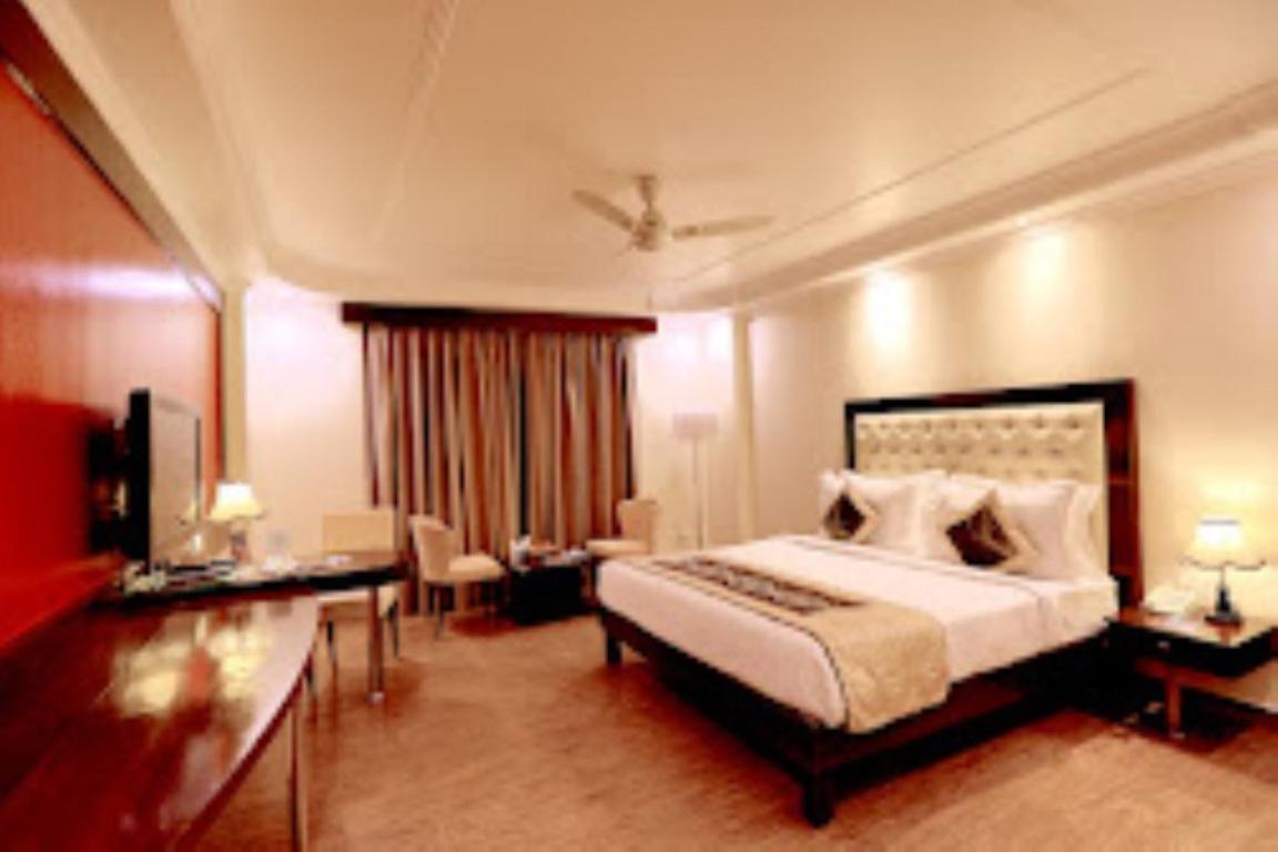 The Fern Residency Haridwar Hotel Exterior photo